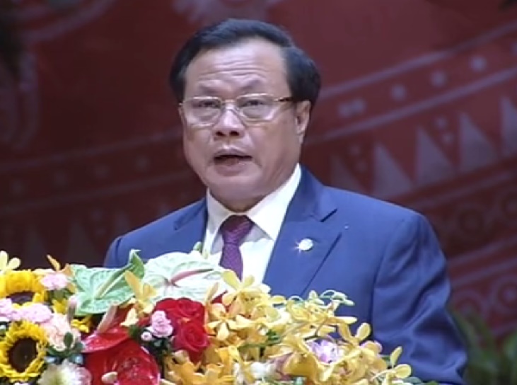 Bí thư Thành uỷ Hà Nội đọc diễn văn khai mạc.